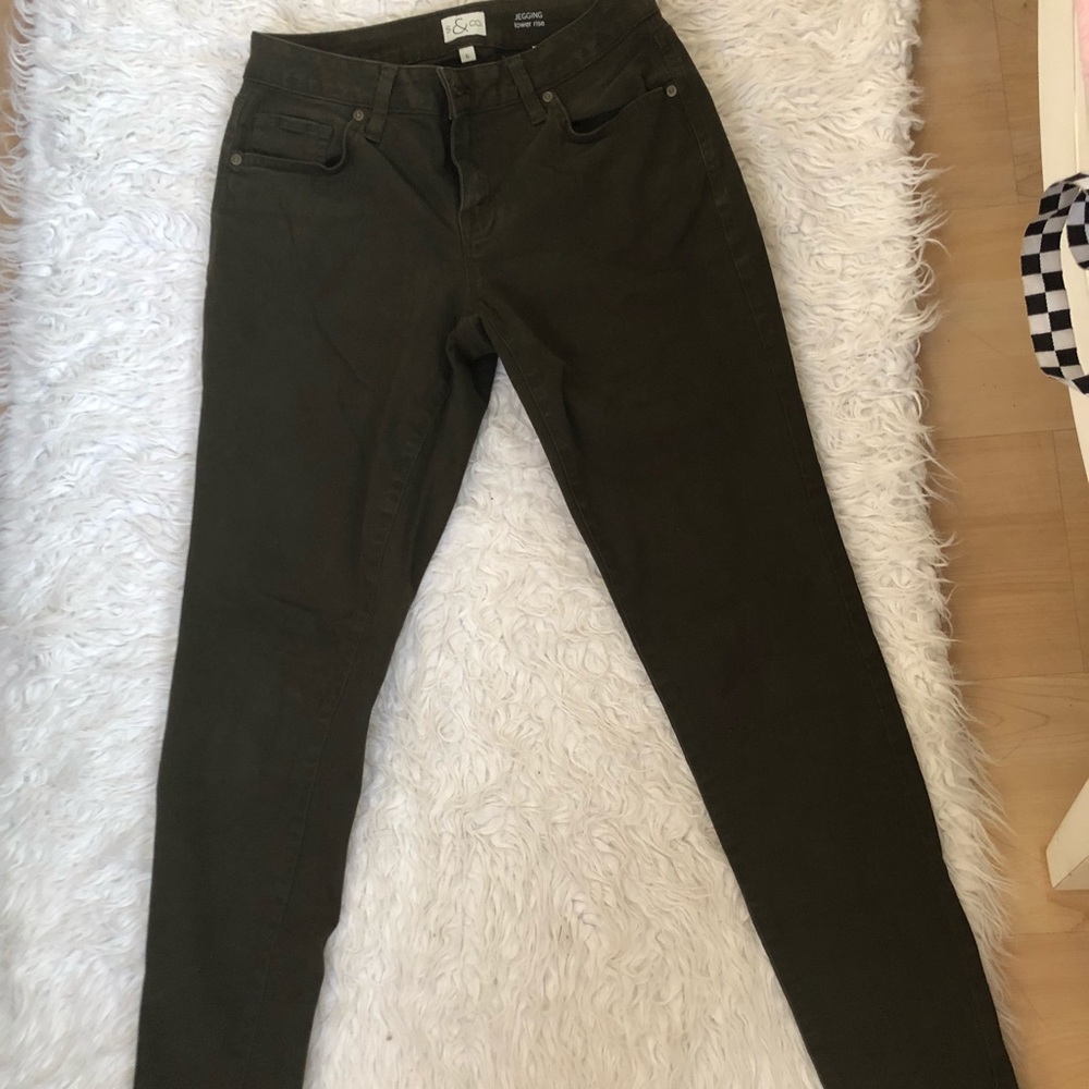 Army green jegging jeans